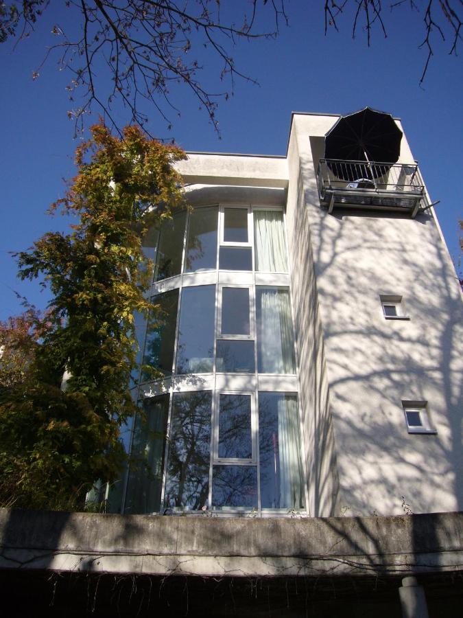 Ferienwohnung Im Turm Bellevue Mit 3 Schlafzimmern ساشسينهايم المظهر الخارجي الصورة